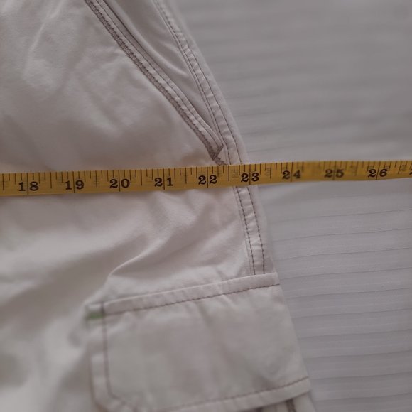 Tommy Bahama Men's Relaxed Cargo Shorts, Size LG, Off White, - Picture 9 of 11